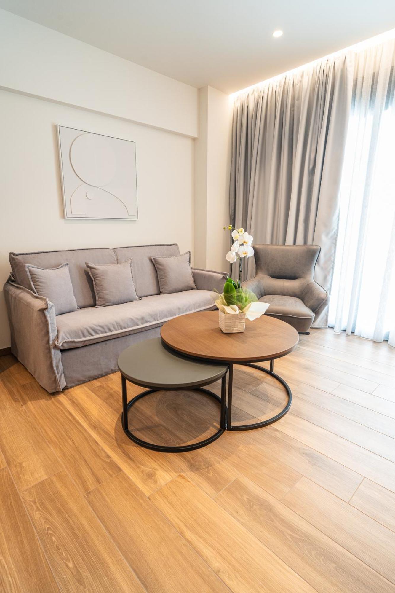 Volos Inn Hotel Экстерьер фото